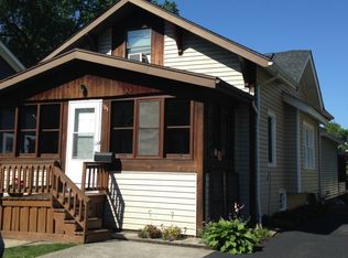 105 S Cayuga Rd, Buffalo, NY 14221