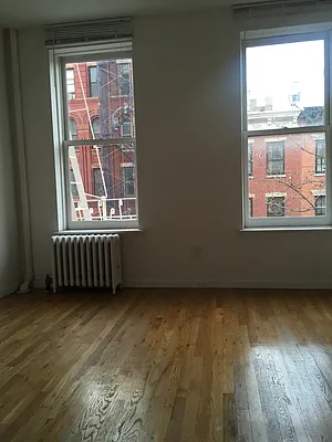 Rented by Waverly Realty Associates | media 18