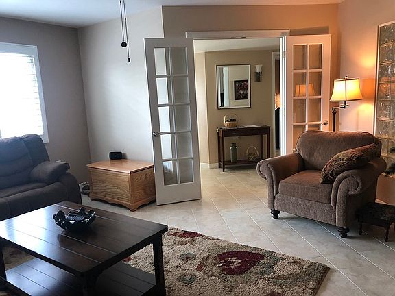 4th image of 10462 W Loma Blanca Dr