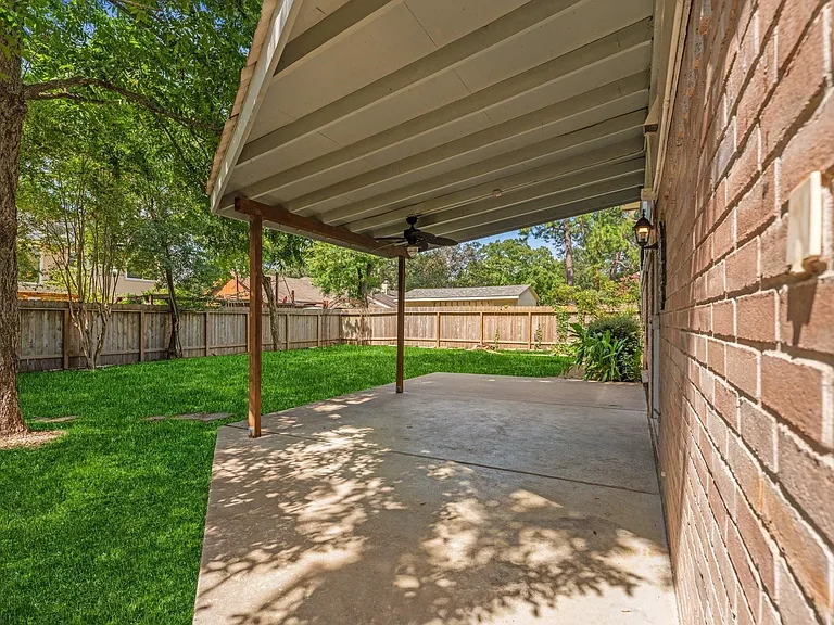 4311 Piney Creek Ln — Photo 23