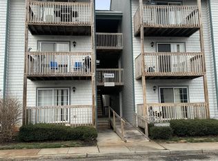 9 Oyster Bay Rd APT G, Absecon, NJ 08201