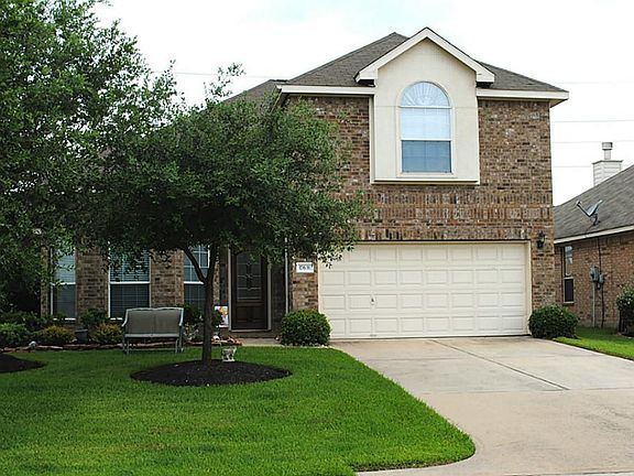 3rd image of 17631 Towne Bridge Dr