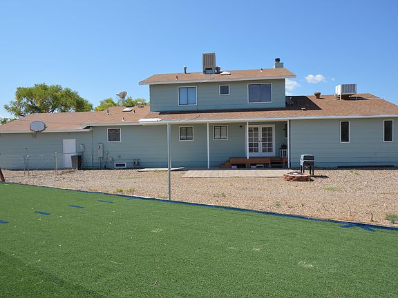 2nd image of 30 E Cottonwood Ln
