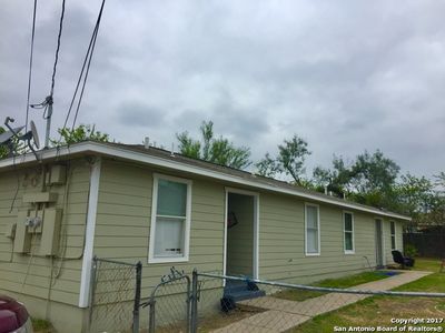 411 Amires Pl, San Antonio, TX, 78237