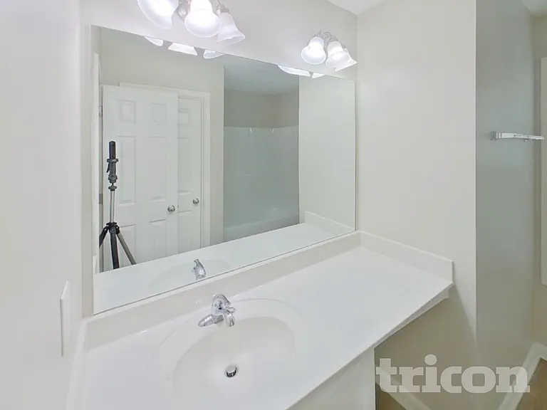 305 Little Creek Rd — Photo 7