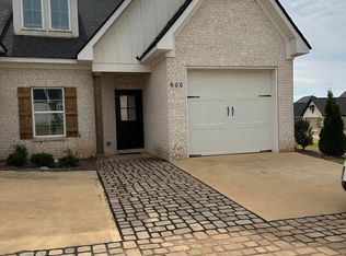 600 Thornberry Dr, Auburn, AL 36830