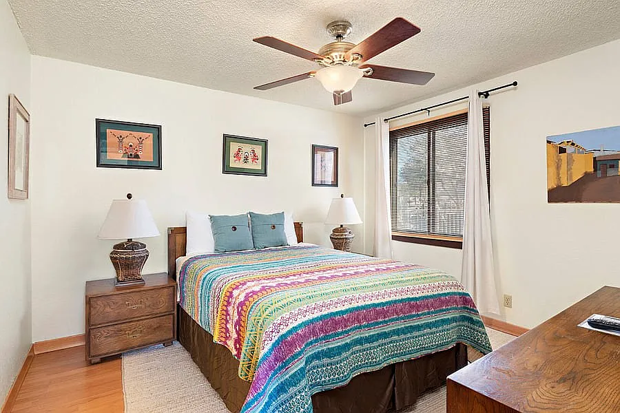 3 bed, 1572 sqft, $6,000 — Photo 3
