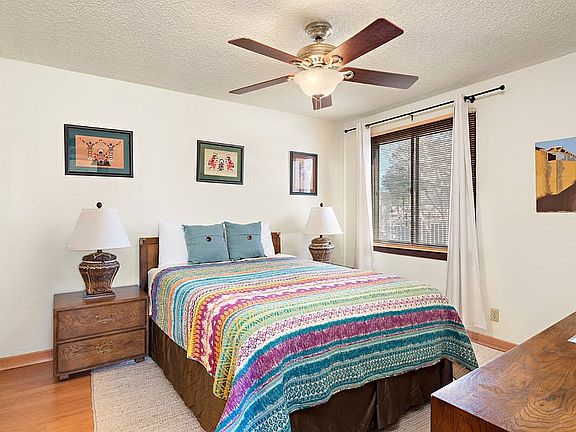 Primary Bedroom with 1 Queen Bed