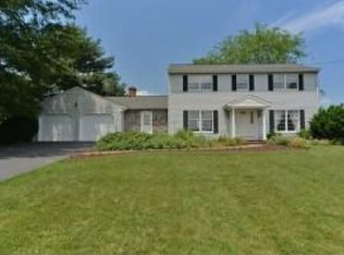 521 Twin Elm Rd, Strasburg, PA 17579