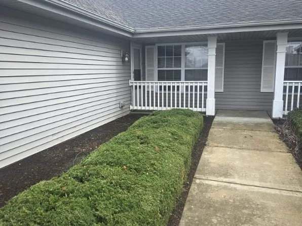 509 Mill Ridge Dr, Byron, IL 61010