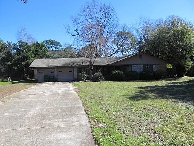 1st image of 1200 Ramblewood Dr