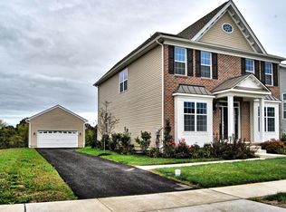 184 Pennland Farm Dr, Perkasie, PA 18944