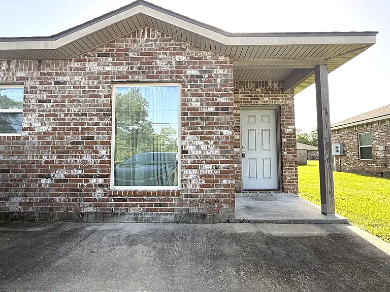 2808 Miller Ave #2 — Photo 2