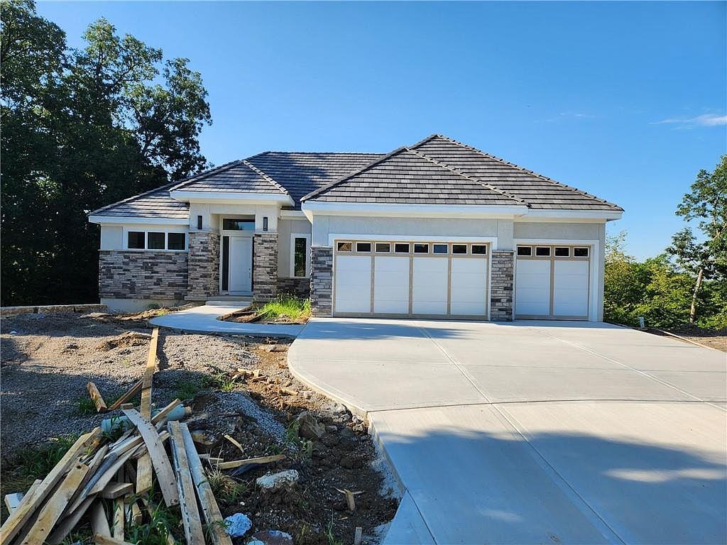 6029 Southlake Dr, Parkville, MO 64152 Zillow