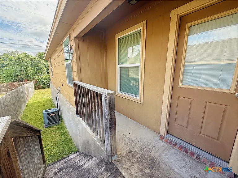 941 Pinewood Dr #A — Photo 14