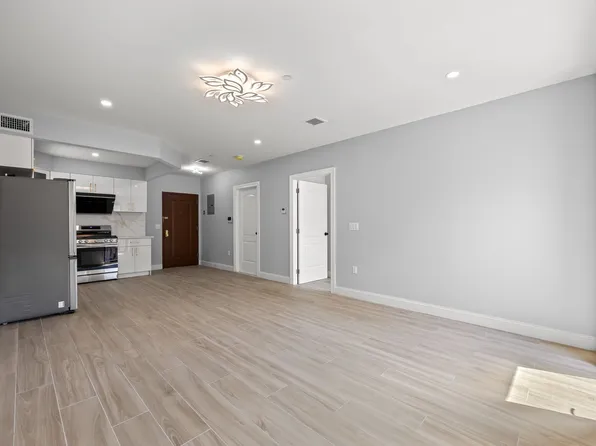 132-25 41st Avenue image 5 of 12