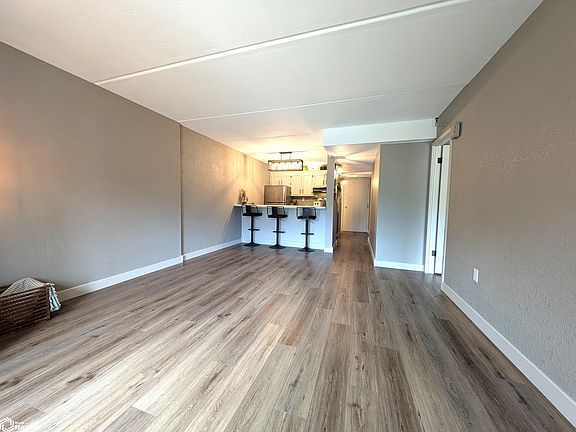 2nd image of 2700 N Shore Dr Unit 306