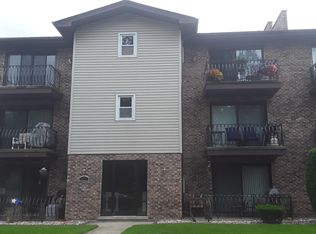 14455 Lamon Ave APT 3N, Midlothian, IL 60445