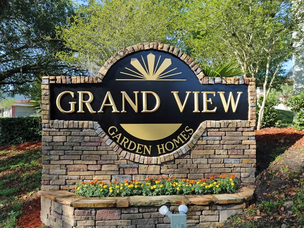 Grand View Garden Homes