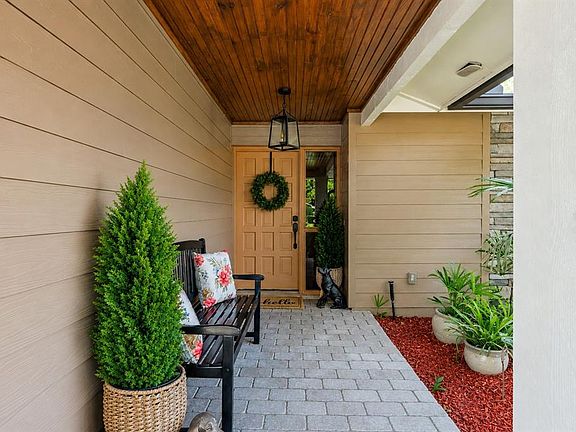 2nd image of 2617 Brecca Ct