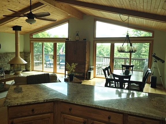 5th image of 288 Red Oak Ct