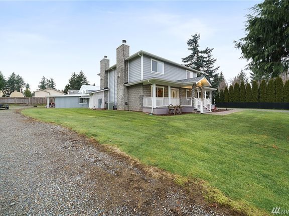 4th image of 12110 213th Avenue Ct E