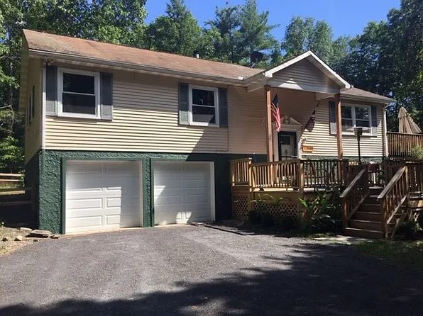 35 Deerhaven Ln, Saugerties, NY 12477