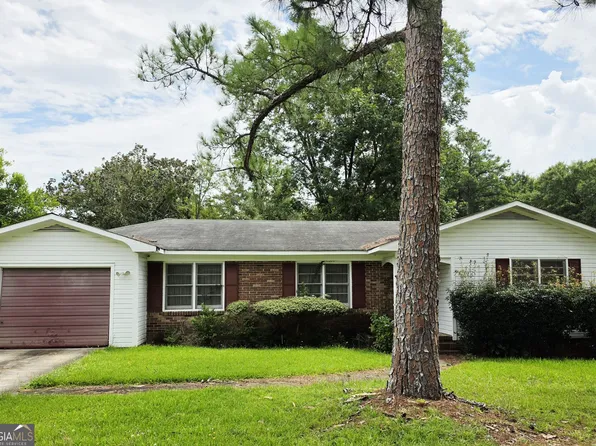1404 Longacre Dr, Macon, GA 31204