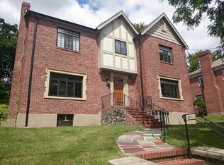 73 Welland Rd, Brookline, MA 02445