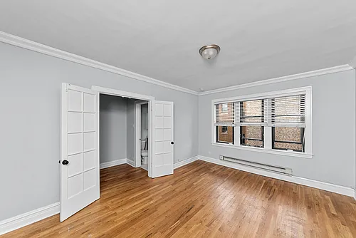 4737 N Paulina St #204 Photo 1