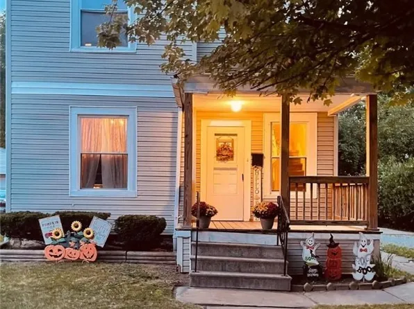 2404 Apple Ave, Lorain, OH 44055