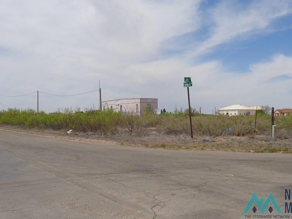 2nd image of 194 Lakewood Rd