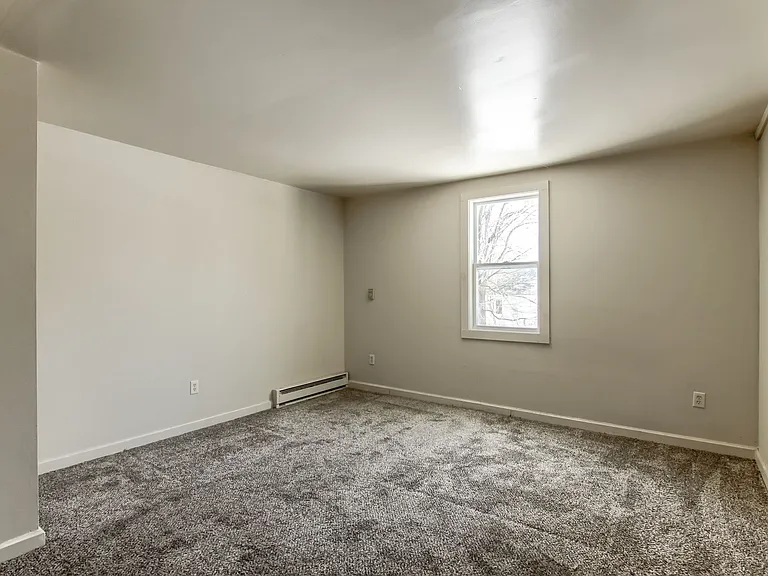 1800 Lehman St — Photo 16