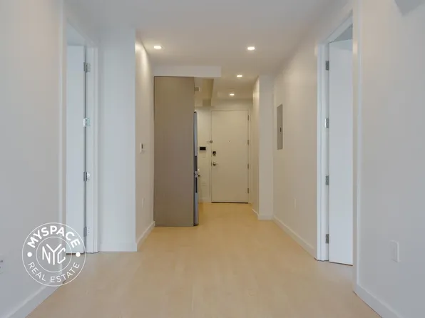 1499 Bedford Avenue image 7 of 46