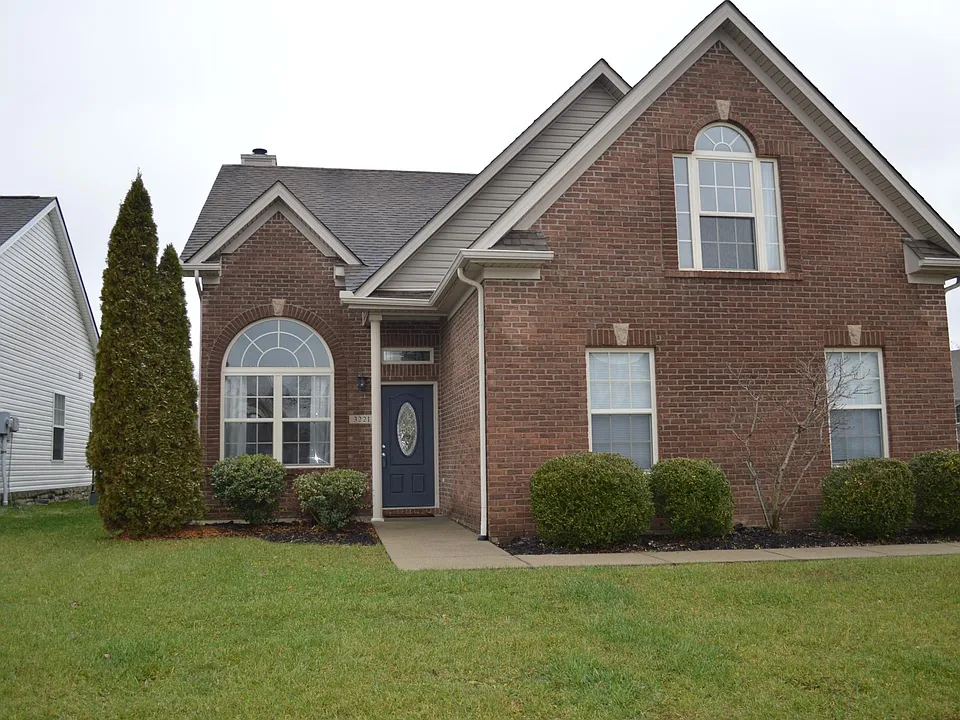 3221 Sweet Clover Ln