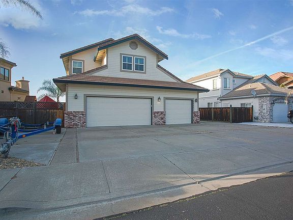 3rd image of 4431 Driftwood Ct
