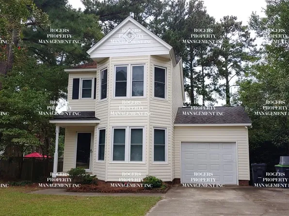 216 Teesdale Ct, Lexington, SC 29072