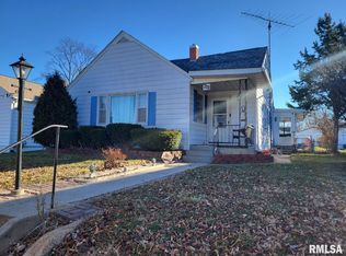 711 S 20th St, Quincy, IL 62301