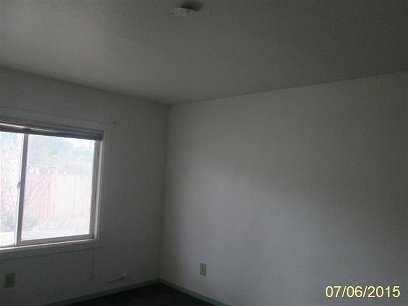 2nd image of 2840 Pueblo St