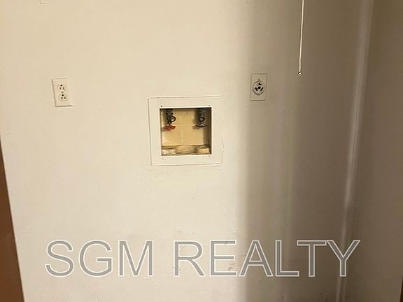 5th image of 1009 Belle Valley Dr APT 4