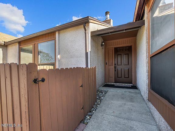 2nd image of 9922 FAWN BROOK Drive
