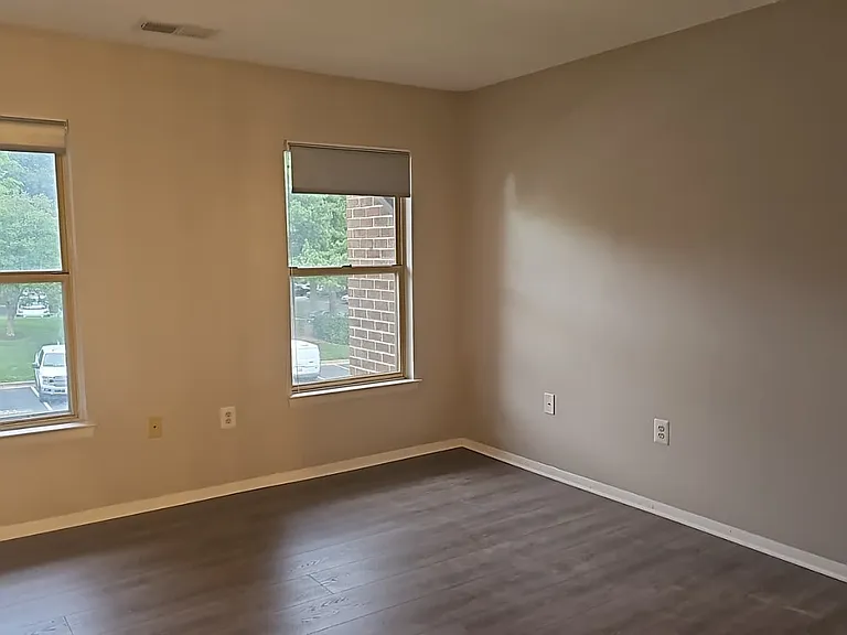 18500 Sweet Autumn Dr #304 — Photo 13