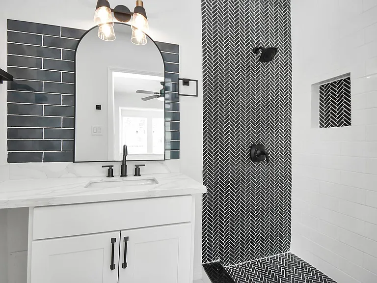 2812 Truxillo St #B — Photo 25