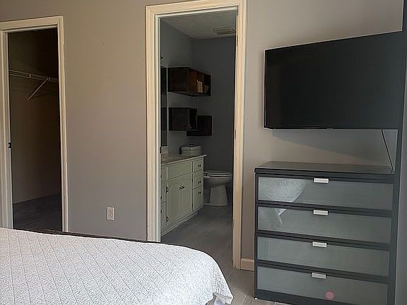 4th image of 6078 Old Murfreesboro Rd E