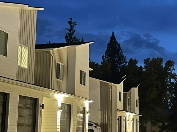 3696 N Torrey Pine Ln, Coeur D Alene, ID 83815
