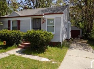 18708 Shaftsbury Ave, Detroit, MI 48219