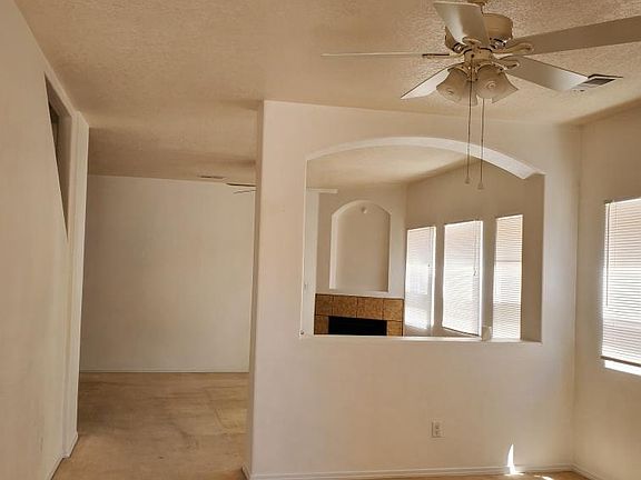 4th image of 2601 Sarita Ave NW
