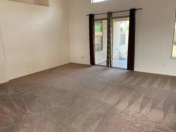5th image of 468 W Bolero Dr