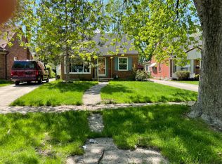 224 Brentwood St, Inkster, MI 48141