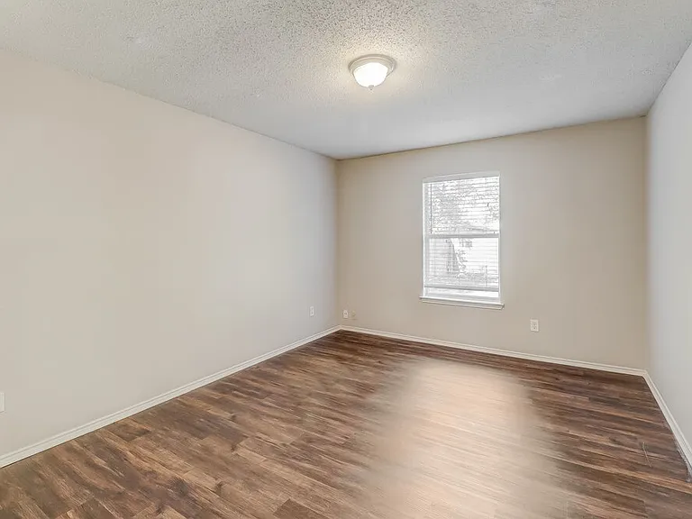6418 Nicole Way — Photo 13